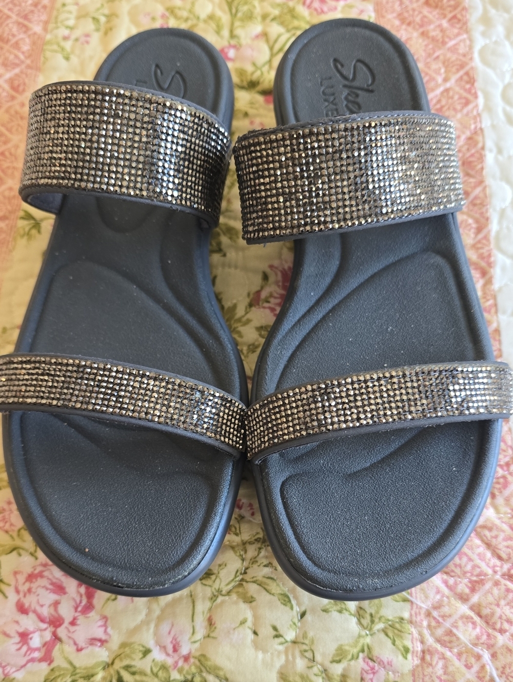 Skechers Black and Glitzy Bronze Slide on Sandals Sz 8